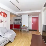 Romantic Getaway With Equipped Kitchen